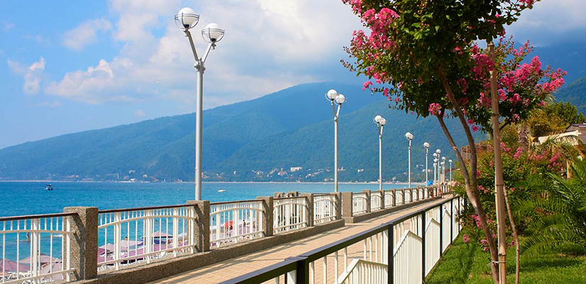 Гордая Абхазия. Гостиница «Парус»