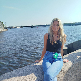 Анна Тихоненко